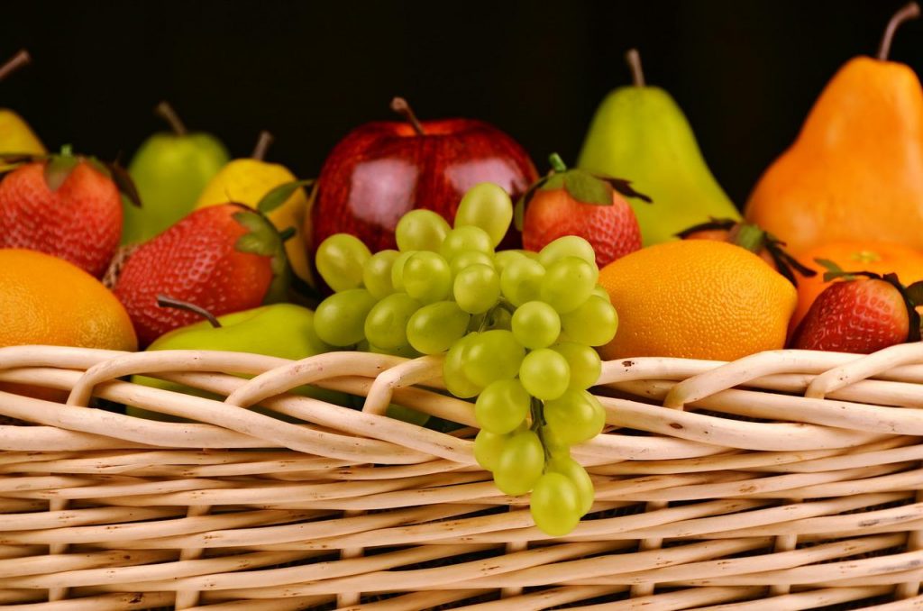 fruits, fresh, basket-1114060.jpg